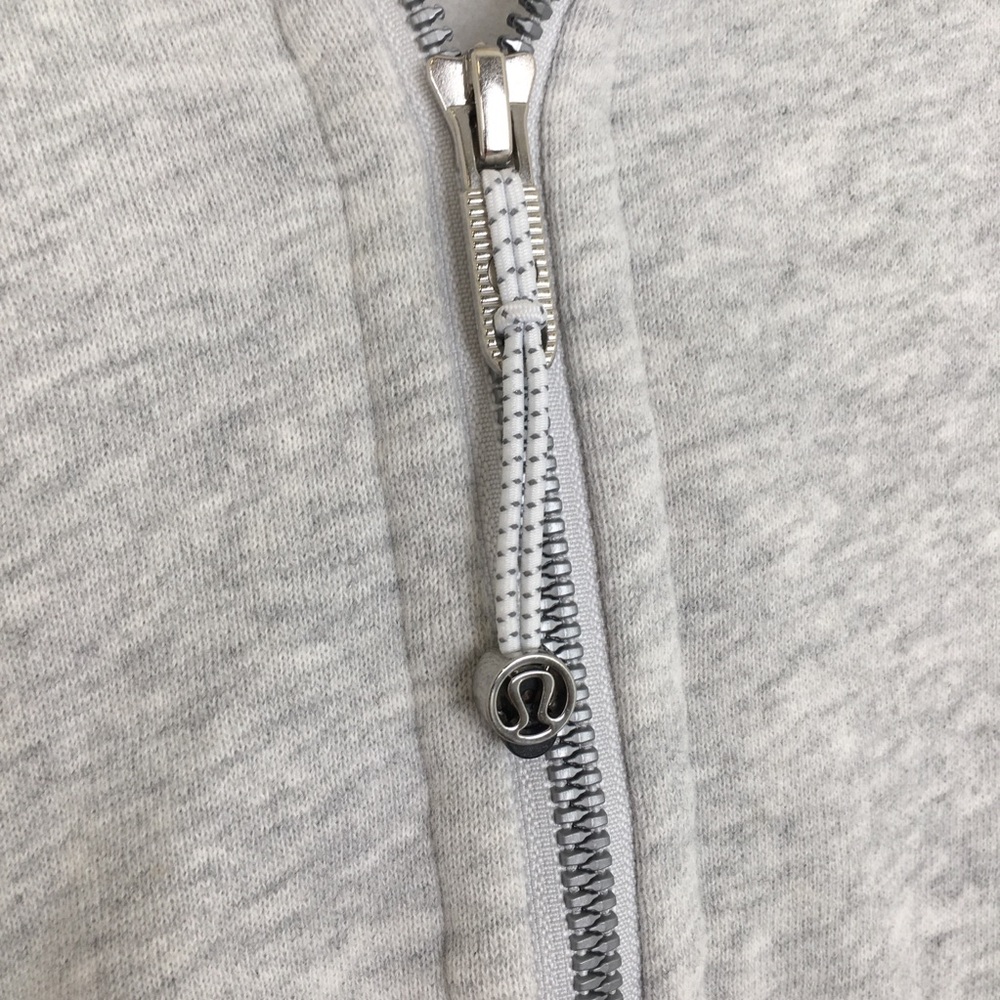 Lululemon Scuba Hoodie Gray Women’s Size XL/XXL Thick Sweatshirt Fabric - Picture 6 of 14